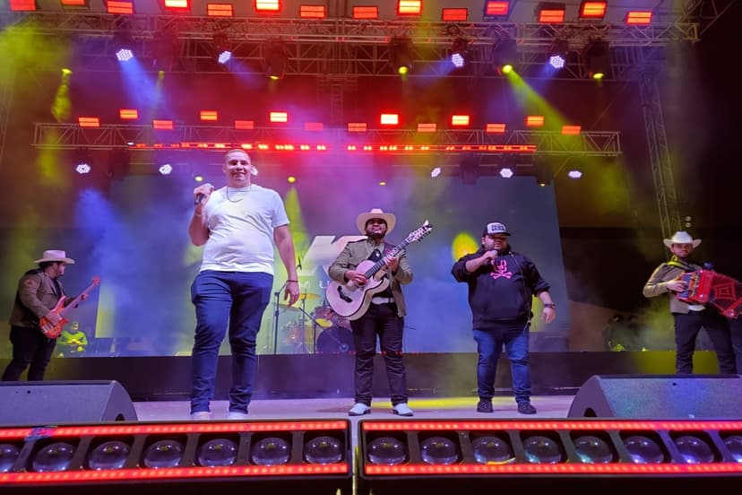 Grupo Delta Norteño se presentó en la feria de Tijuana entre corridos, canciones de amor e invitados especiales 
