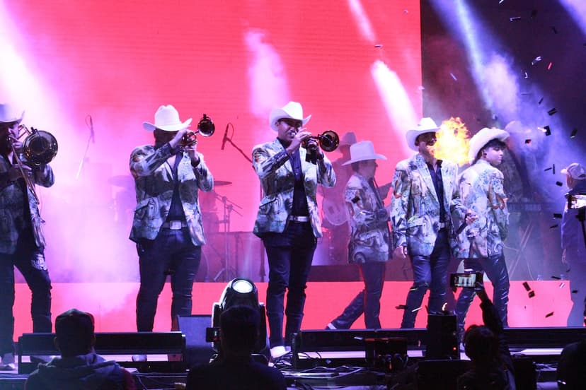 Su Majestad La Brissa celebra 50 años de trayectoria en la Feria Tijuana 2024