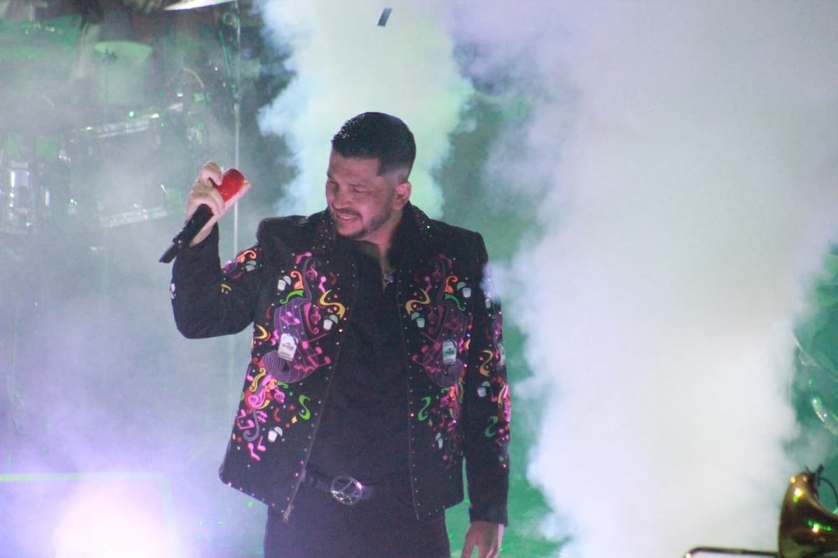 Luis Ángel «El Flaco» celebra 25 años de trayectoria en el Palenque de Tijuana